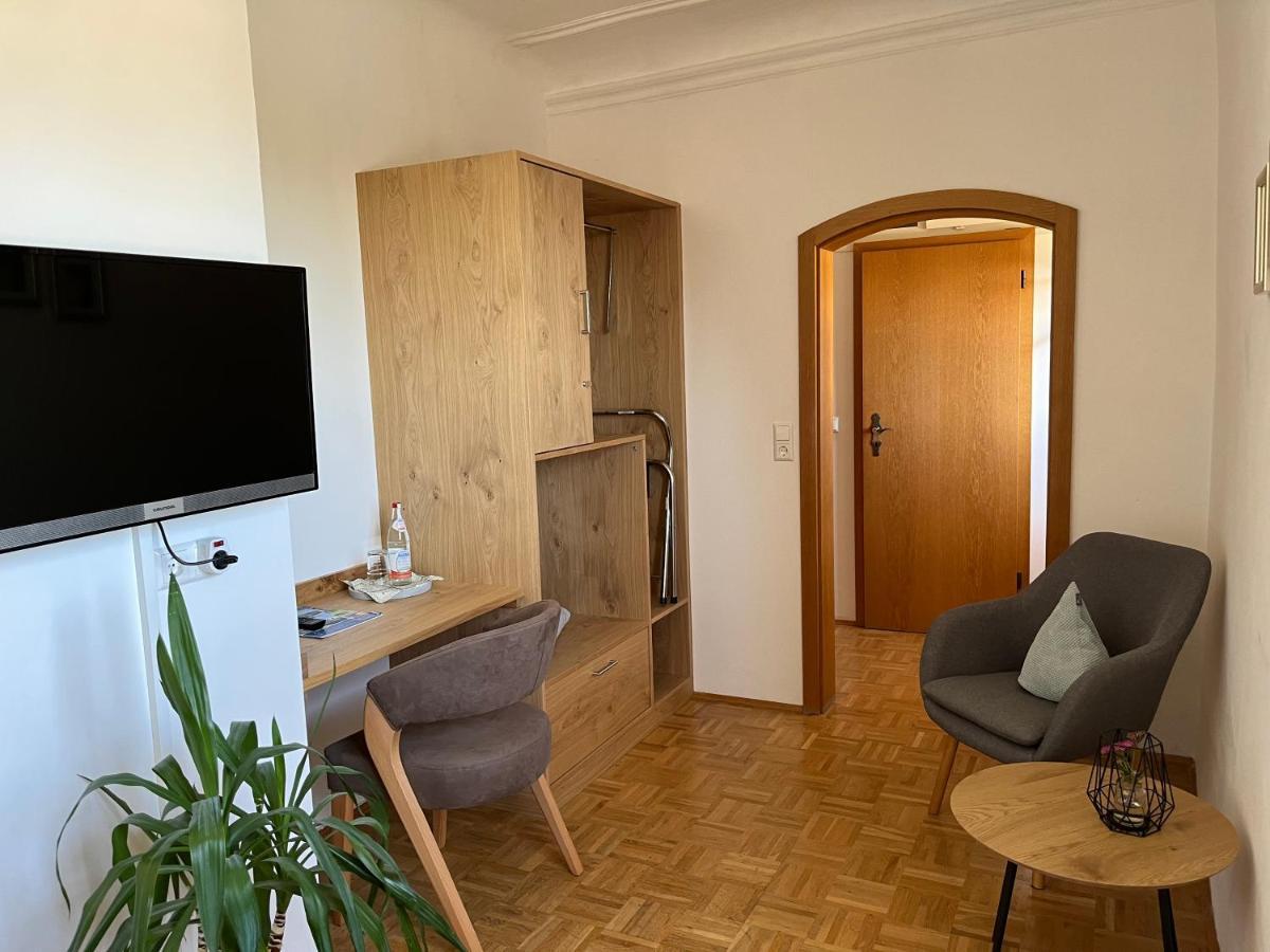 ויילר-זימרברג Gasthof - Pension - Adler מראה חיצוני תמונה